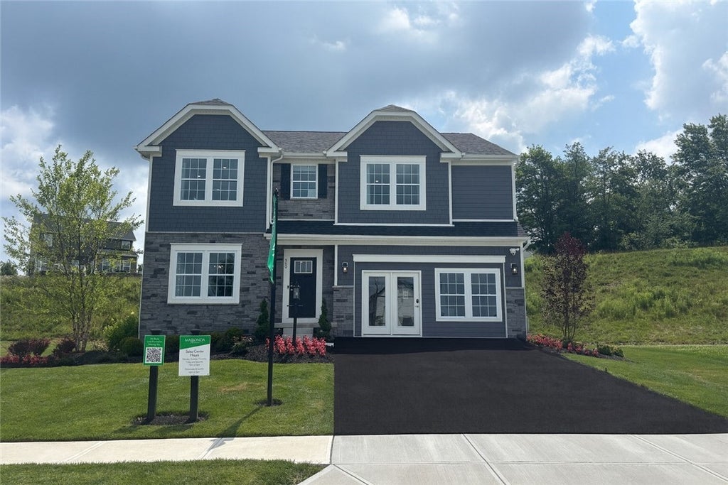 116 Mesa Drive, Moon/Crescent