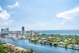 Photo of Listing #A11838596