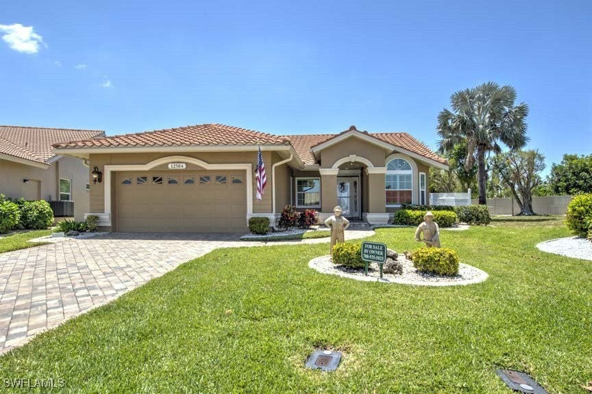 12504 Kelly Pine Ct, Fort Myers