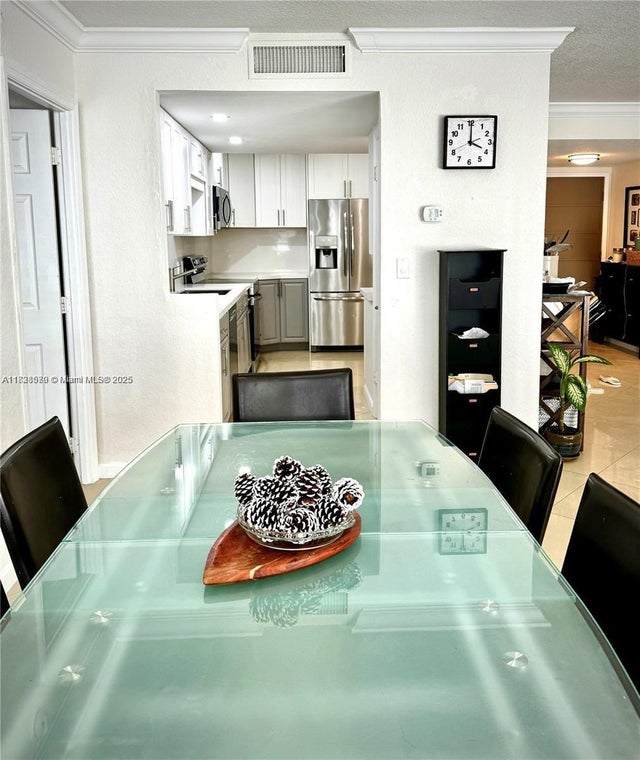 5 of 19 - 1080 94th St 212, Bay Harbor Islands, FL