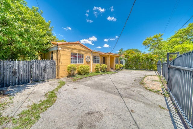 3 of 25 - 22 Nw 31st Ave, Miami, FL