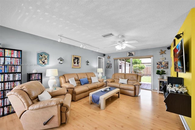 5 of 28 - 11730 Nw 33rd St, Sunrise, FL