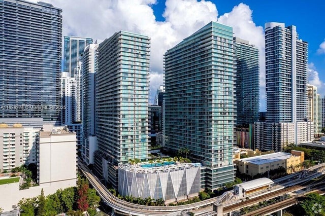 1111 Sw 1st Ave 2823-n, Miami