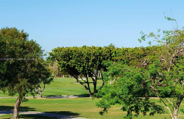 4 of 36 - 3124 Prairie Ave, Miami Beach, FL