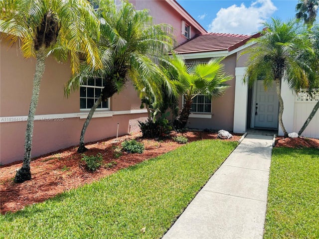 4 of 40 - 1111 Nw 173rd Ave, Pembroke Pines, FL
