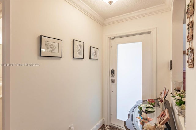 4 of 28 - 15855 Sw 86th Ter, Miami, FL