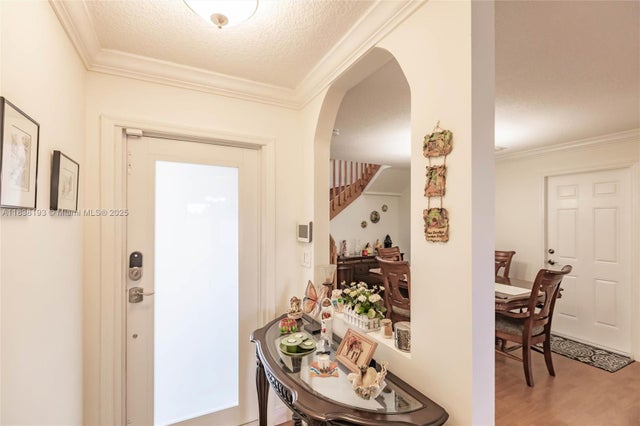 5 of 28 - 15855 Sw 86th Ter, Miami, FL