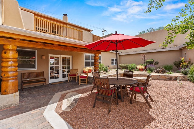 414 Camino Delora # 2, Santa Fe