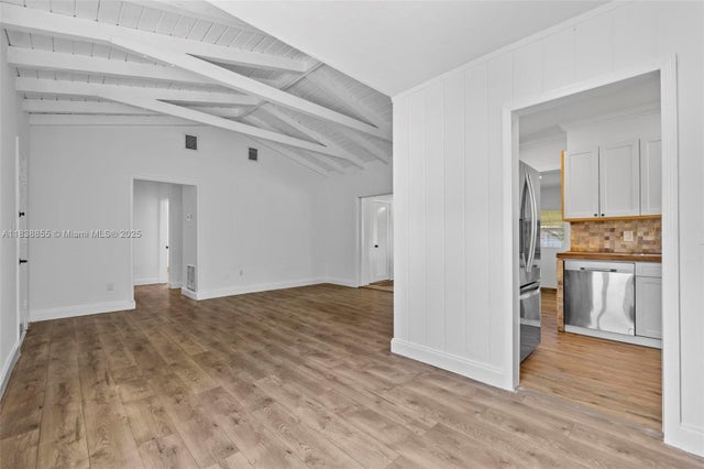 4 of 43 - 738 Fernwood Rd, Key Biscayne, FL