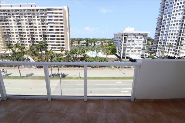 3 of 46 - 5601 Collins Ave 720, Miami Beach, FL