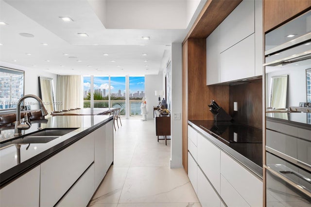 5 of 100 - 450 Alton Rd 901-902, Miami Beach, FL