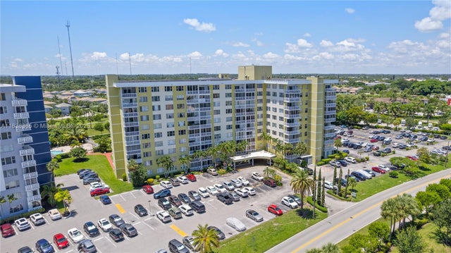 2 of 25 - 4400 Hillcrest Dr 314b, Hollywood, FL
