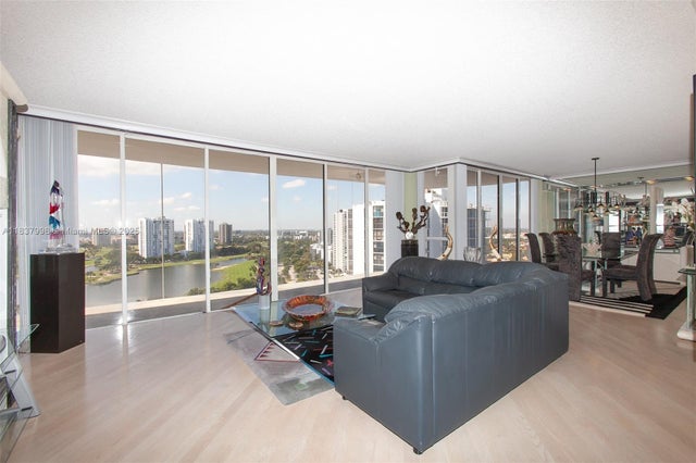 1 of 58 - 20281 E Country Club Dr 1801, Aventura, FL