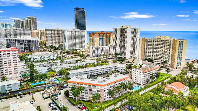 5 of 44 - 3181 S Ocean Dr 103, Hallandale Beach, FL