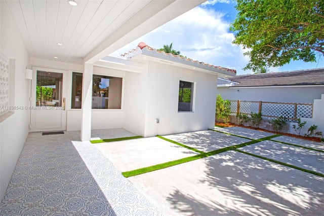 3 of 43 - N/A, Miami Beach, FL