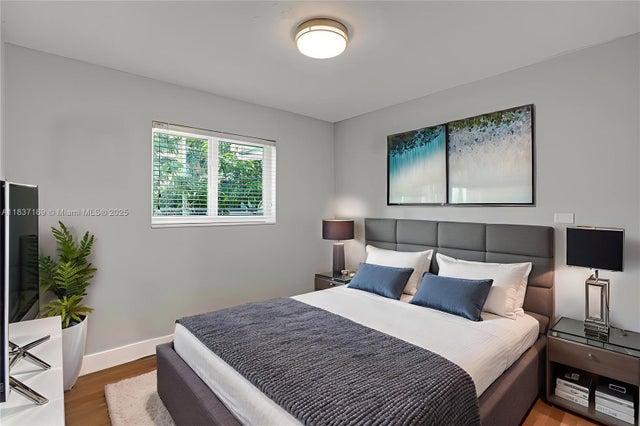 3 of 54 - 16000 N Miami Ave, Miami, FL