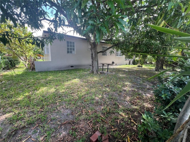 4 of 56 - 1190 Nw 135th St, North Miami, FL
