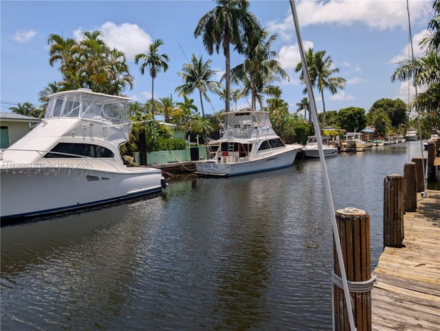 3 of 56 - 2606 Gulfstream Ln, Fort Lauderdale, FL