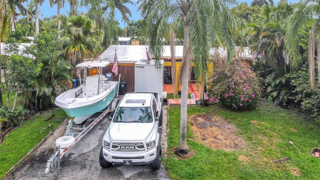 4 of 56 - 2606 Gulfstream Ln, Fort Lauderdale, FL