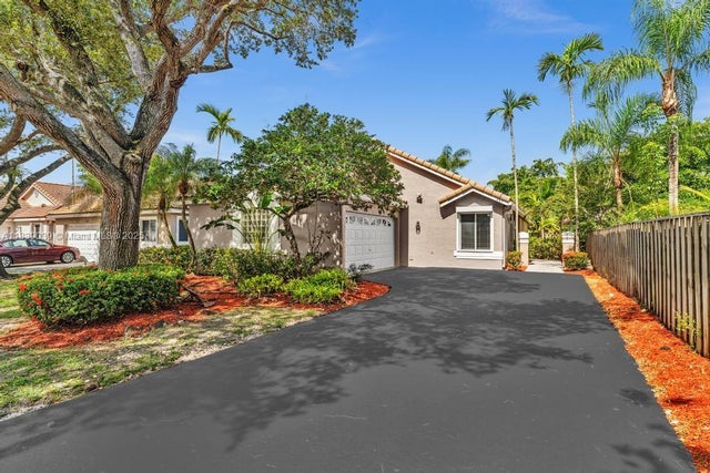 2 of 43 - 269 Nw 101st Ave, Plantation, FL