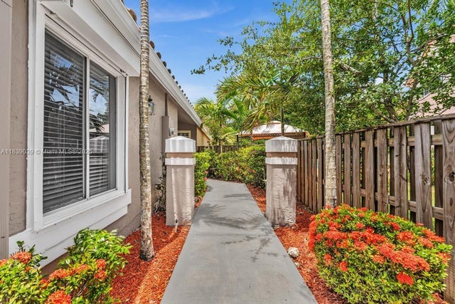 5 of 43 - 269 Nw 101st Ave, Plantation, FL