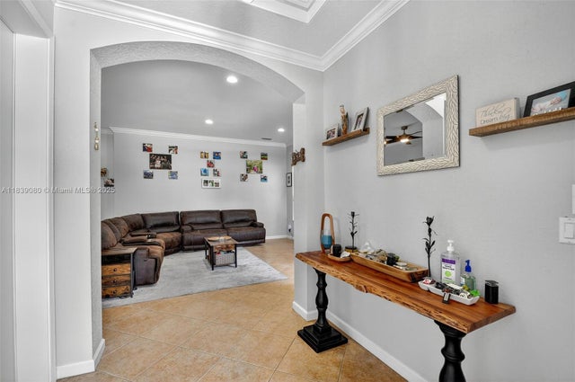 5 of 76 - 1086 Grove Park Cir, Boynton Beach, FL