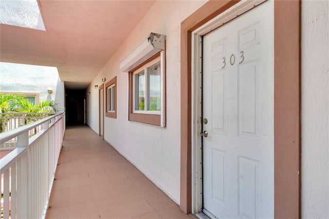 1 of 13 - 1234 Nw 4th St 303, Miami, FL