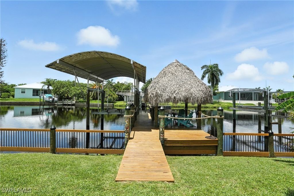 2131 Saint Croix Ave, FORT MYERS