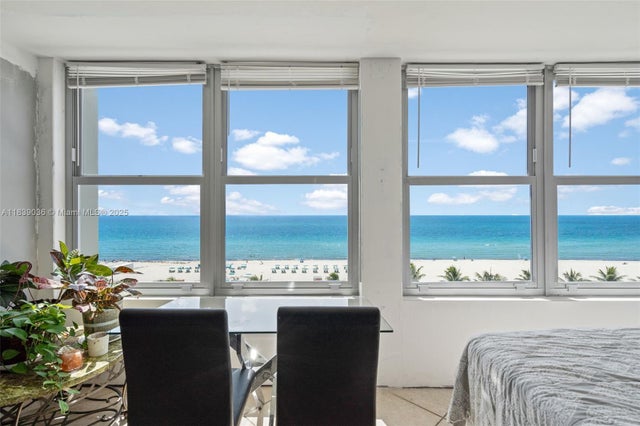 5 of 28 - 2899 Collins Ave 931, Miami Beach, FL
