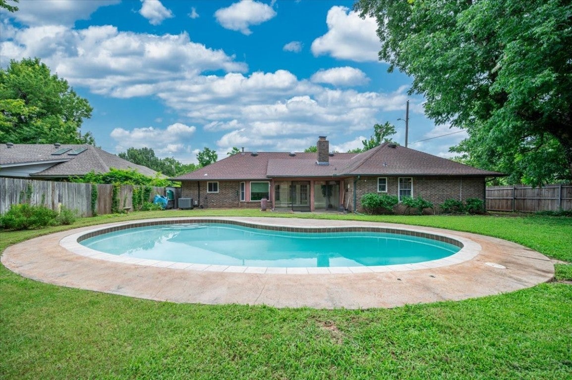 2704 S Berry Road, Norman, OK, 73072 - Forest Hills - 1180213, Residential