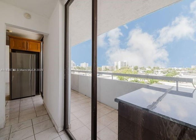 5 of 16 - 7300 Wayne Ave 418, Miami Beach, FL