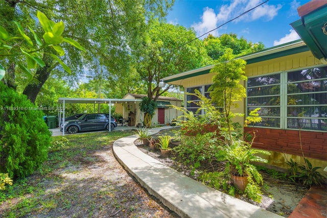 3 of 31 - 1941 Sw 18 St, Miami, FL