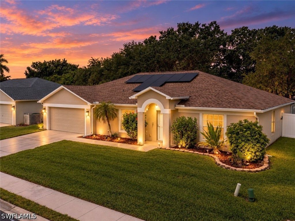 2501 Hawks Preserve Dr, Fort Myers