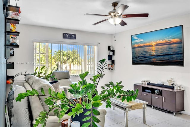 4 of 42 - 5800 Ne 22nd Way 523, Fort Lauderdale, FL