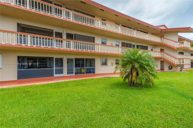 2 of 28 - 5300 Washington St C113, Hollywood, FL