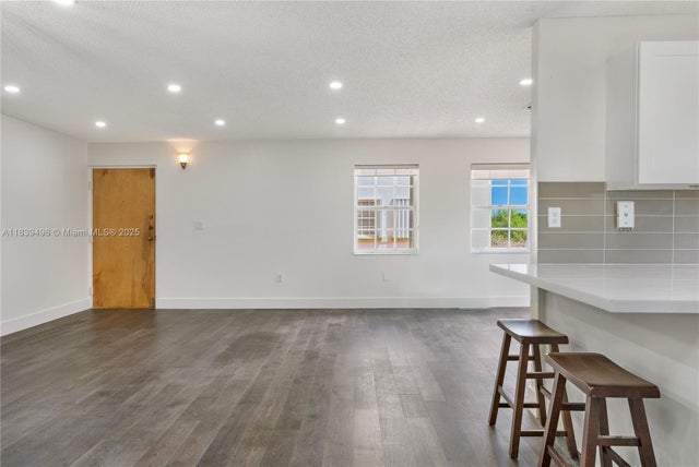 4 of 12 - 37 Majorca Ave 401, Coral Gables, FL