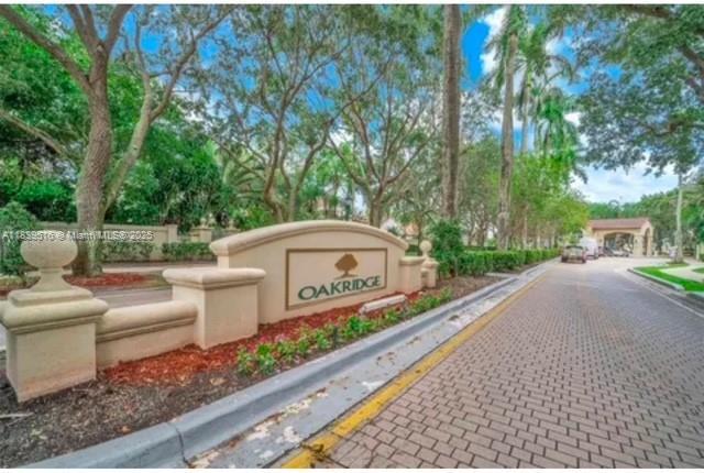 2 of 16 - 4966 Sw 33rd Ter, Hollywood, FL