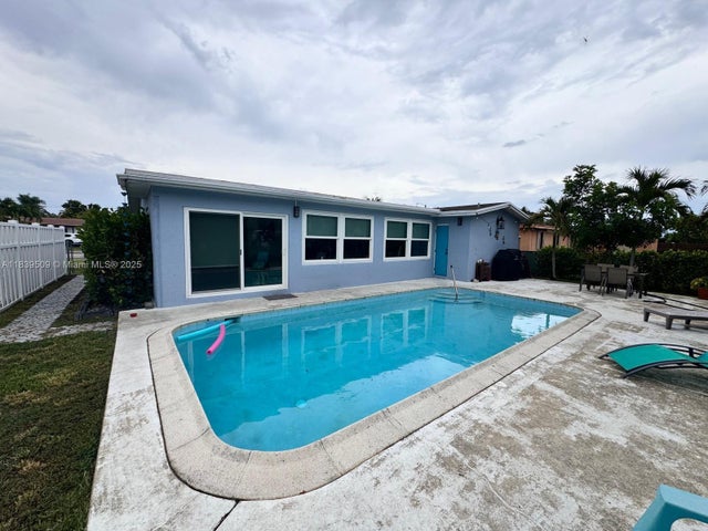3 of 38 - 12350 Nw 30th St, Sunrise, FL
