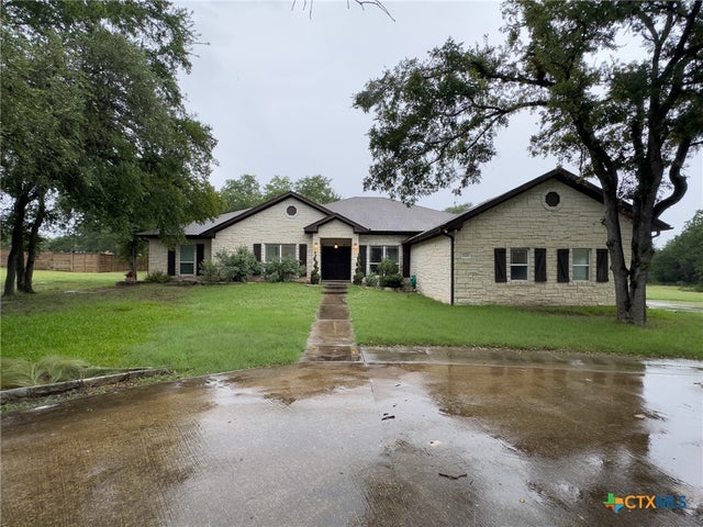 1448 Hidden Springs Drive, Salado