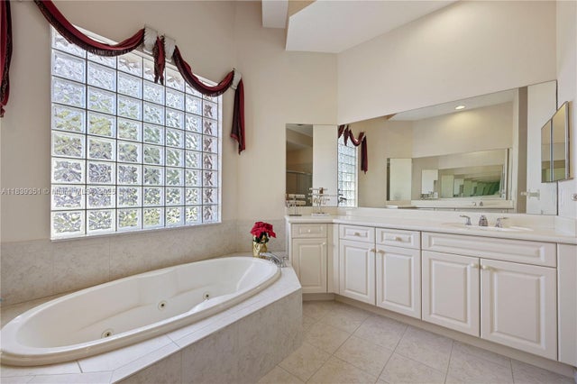 4 of 30 - 109 Sw 128th Ave, Plantation, FL