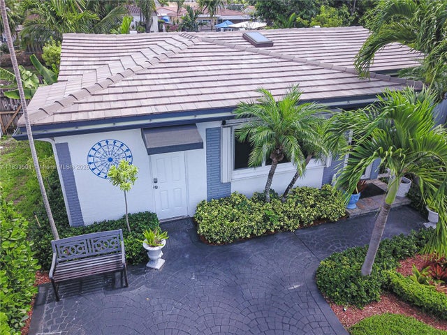4 of 62 - 2245 Johnson St, Hollywood, FL
