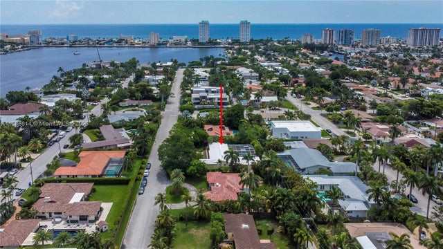 1 of 55 - 1022 Jefferson St, Hollywood, FL