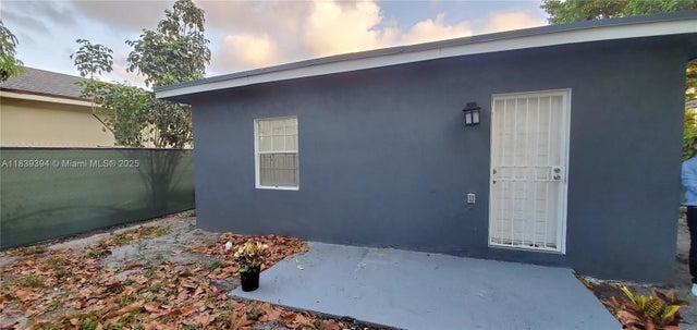 2 of 8 - 1887 Nw 66th St, Miami, FL