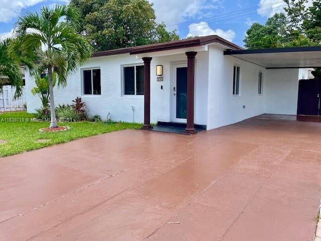 1 of 20 - 330 W 40th Pl, Hialeah, FL