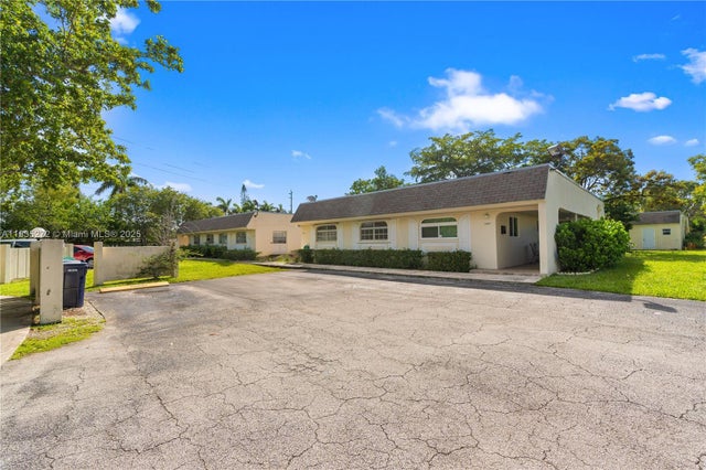 2 of 33 - 16805 Sw 113th Ave V41443, Miami, FL
