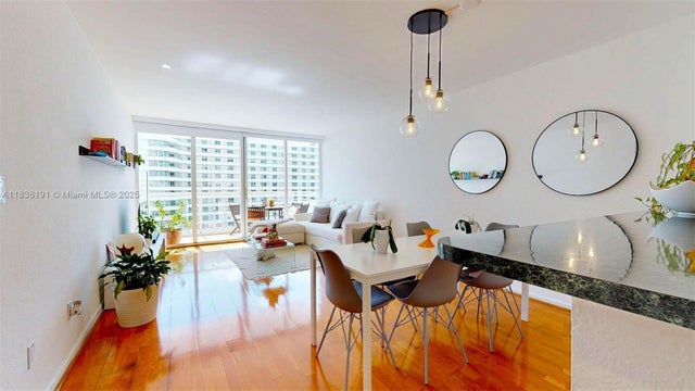 3 of 42 - 5600 Collins Ave 10a, Miami Beach, FL