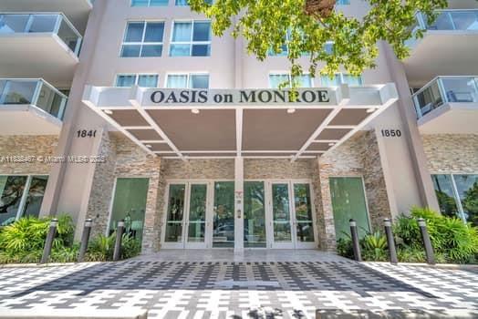 2 of 11 - 1850 Monroe 301, Hollywood, FL
