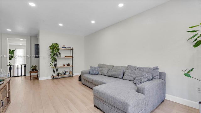 5 of 21 - 814 Sw 147th Ave 3606, Pembroke Pines, FL