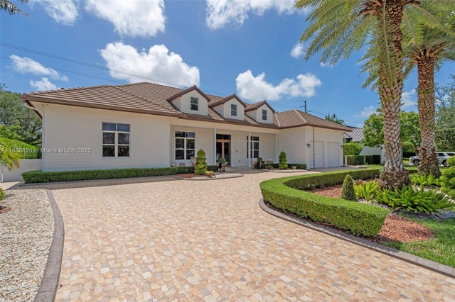 2 of 61 - 7635 Sw 84th Ct, Miami, FL