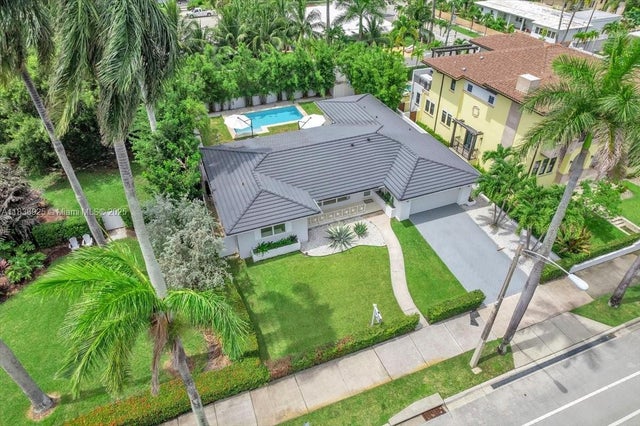 3 of 45 - 952 Hollywood Blvd, Hollywood, FL